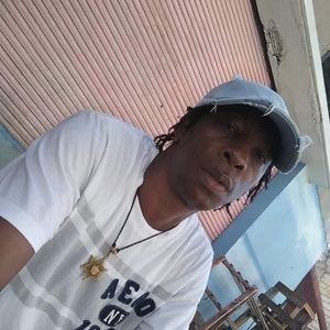 Meet your Posher, Delroy